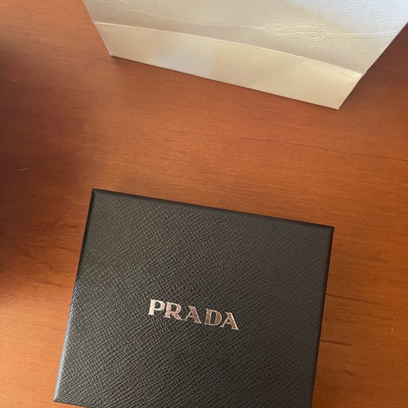 Prada Wallet - Picture 4 of 7